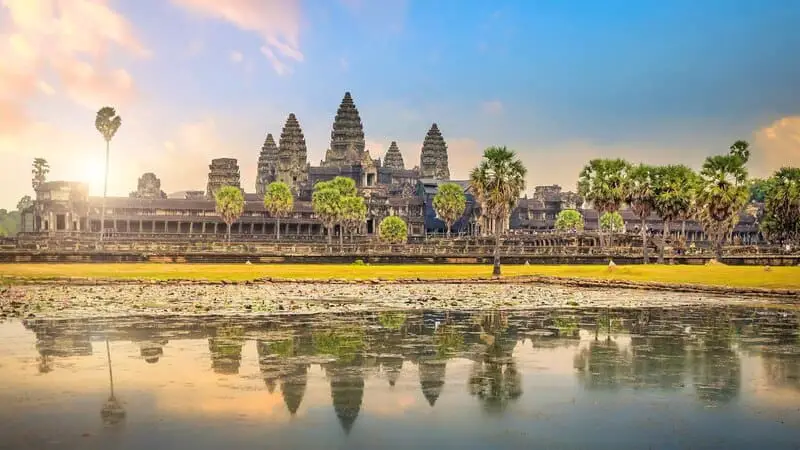 top 10 largest temples in the world