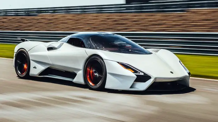 world fastest car 2021
