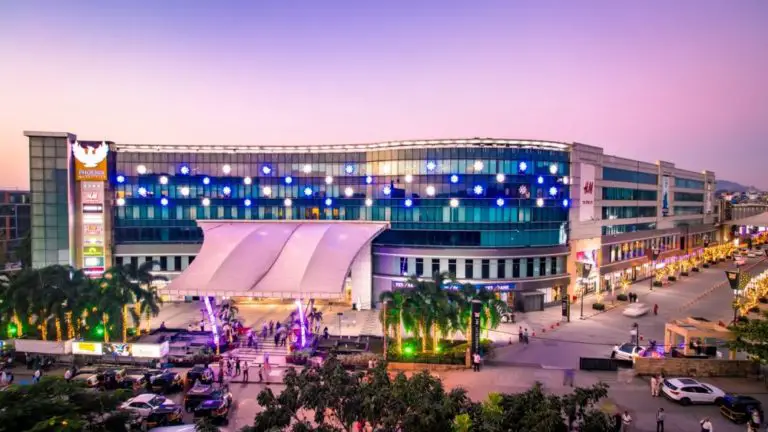 Top 10 Largest Shopping Malls in India