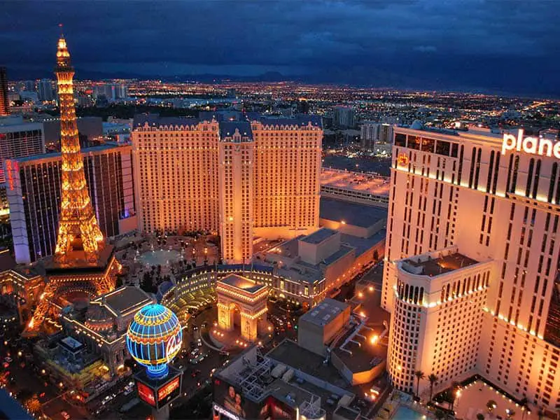 biggest hotels in vegas