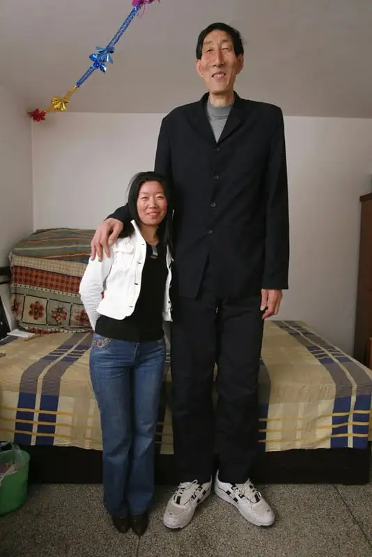 Top 10 Tallest People in the World 2023